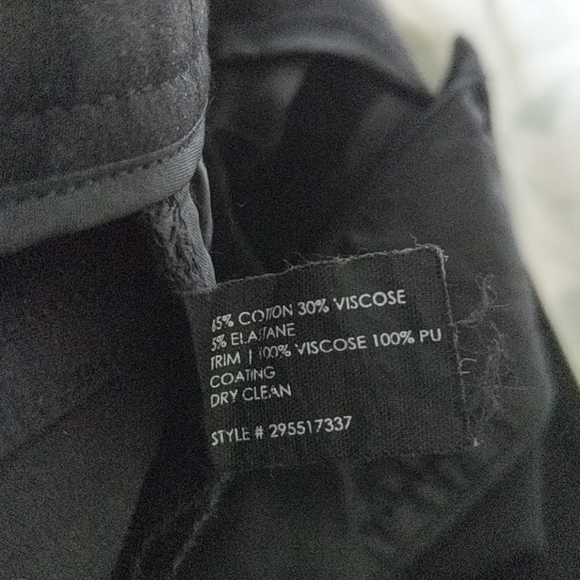 Club Monaco Black Ankle Length Dress Pants - Picture 5 of 12